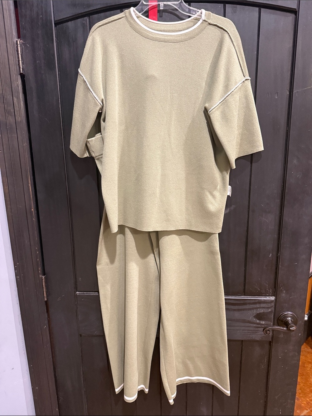 Le Due Sorelle Boutique Olive Two-Piece Knit Top & Wide-Leg Pants Set